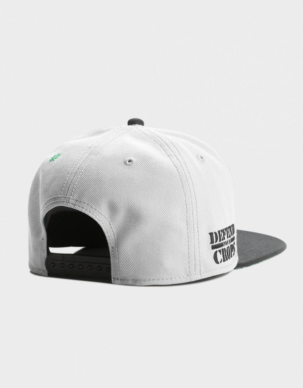 PANGKB. "DEFEND". Gorra unisex.