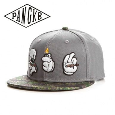 PANGKB. "ENJOY". Gorra unisex.