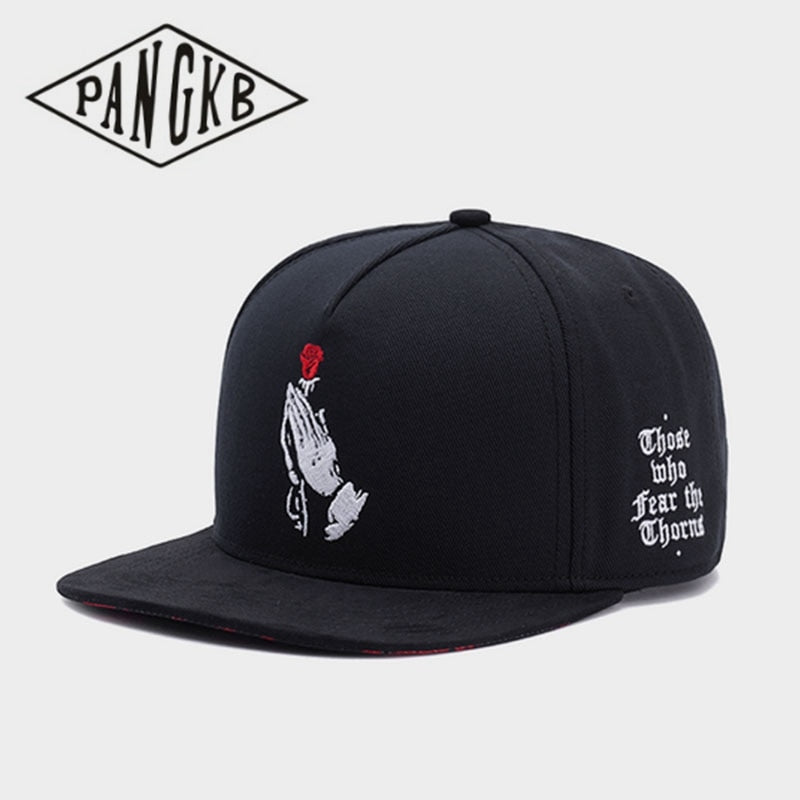 PANGKB. "TH-ROSE". Gorra unisex.