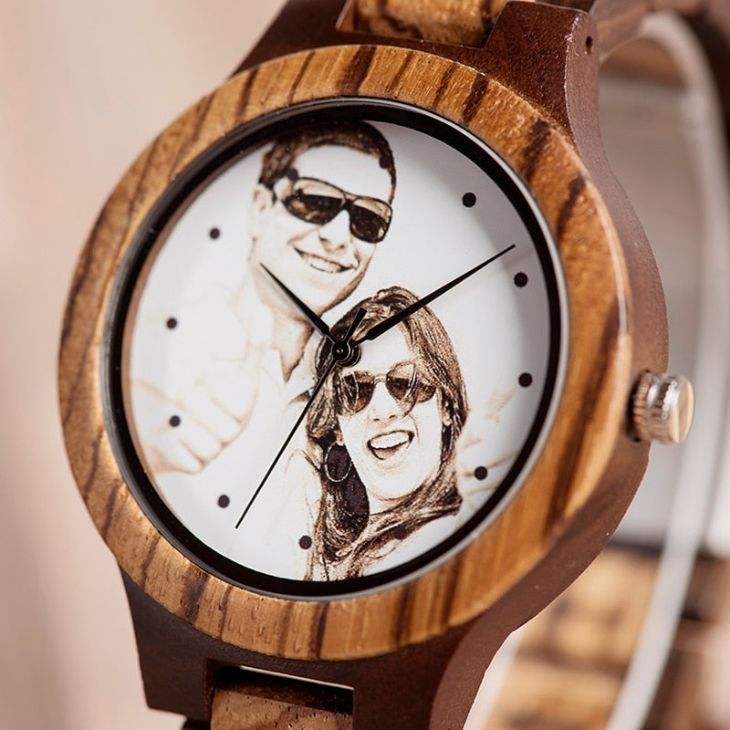 BOBO BIRD. Reloj personalizado de madera de bambú.