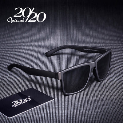 20/20 Optical. Viaje. Gafas de sol para hombres. Polarizadas. Recubrimiento marco negro.